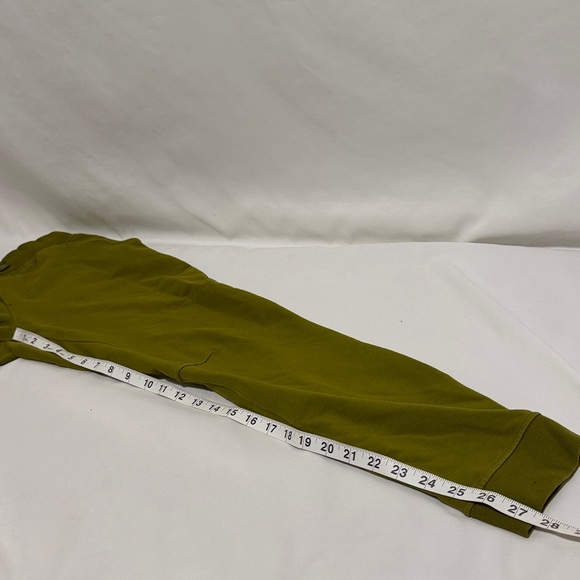 Lululemon Olive Green Jogger Pants - Picture 9 of 9